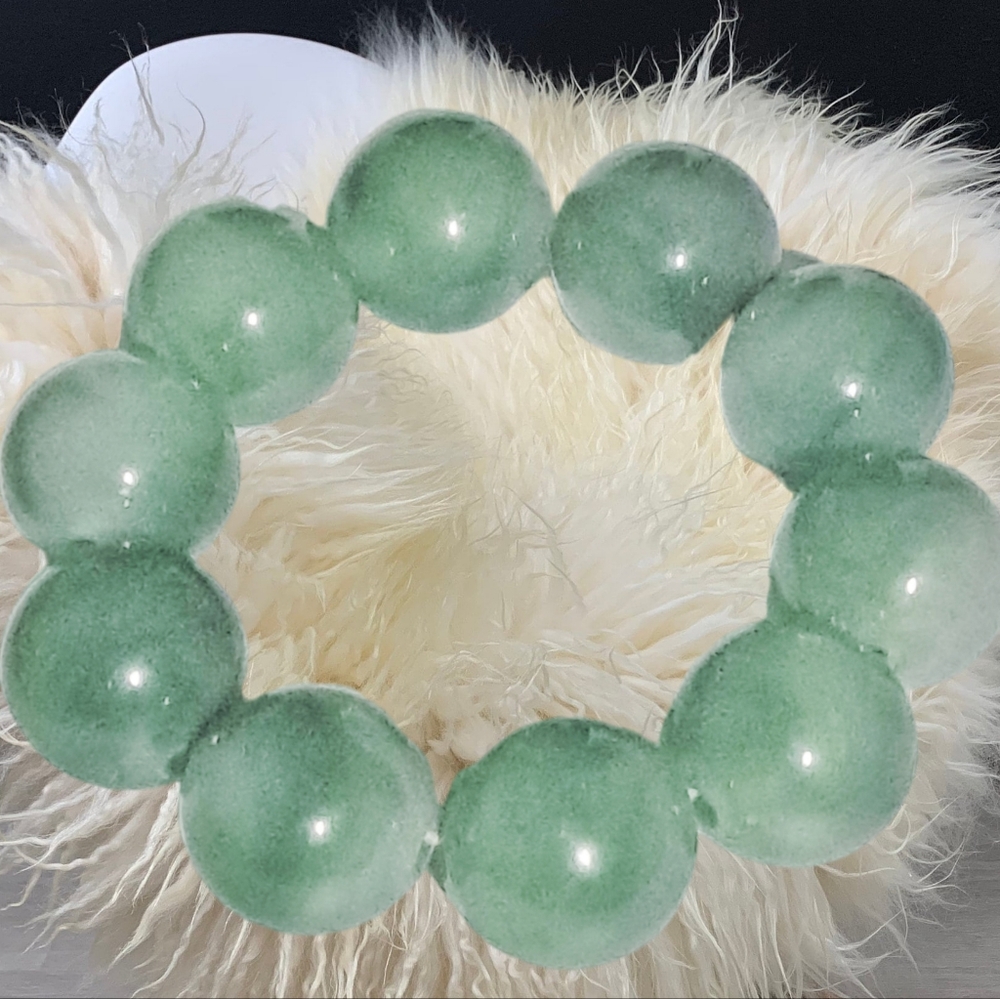 Green Color Beads Slip-on Bracelet